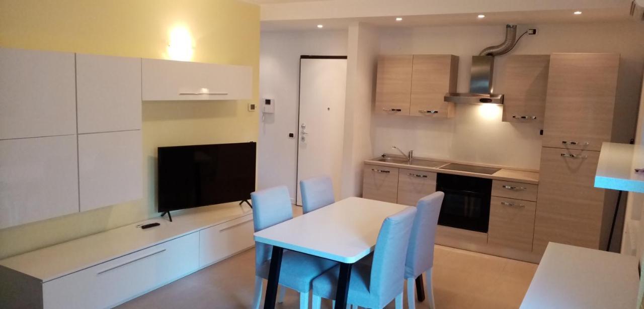 Residence Alessandra Supervacanza House - דומאסו מראה חיצוני תמונה